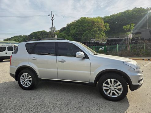 Ssangyong Rexton 2.0 4WD RX5 Deluxe — пробег 219 387 км — фото 3 из 5