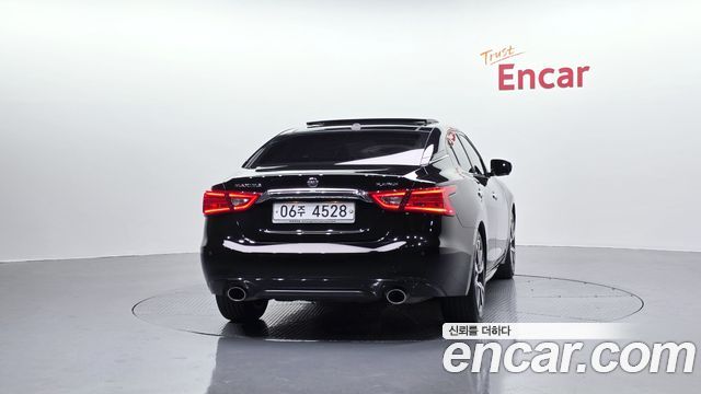 Nissan Maxima из Кореи Encar