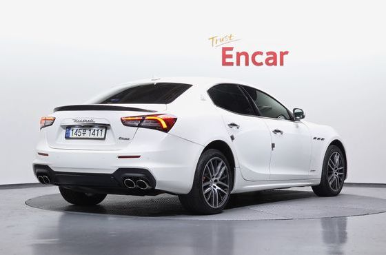 Maserati Ghibli 3.0 Diesel GranSport 3rd — пробег 125 173 км — фото 2 из 5