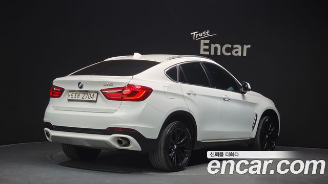 BMW X6 xDrive 30d — пробег 245 905 км — фото 2 из 5