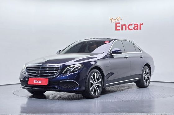 Mercedes-Benz E-Class E300e 4MATIC Exclusive — пробег 139 897 км — фото 1 из 5