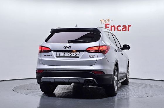 Hyundai Santafe Diesel(e-VGT) 2.0 4WD Exclusive — пробег 145 152 км — фото 4 из 5