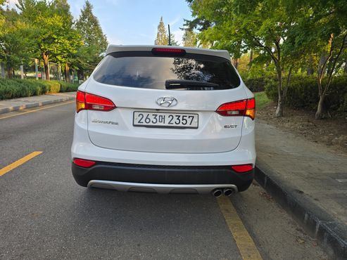 Hyundai Santafe Diesel(e-VGT) 2.0 2WD Exclusive — пробег 134 000 км — фото 3 из 5