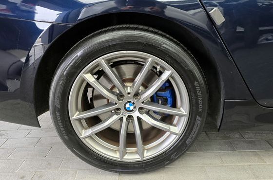BMW 5-Series 530i xDrive M Sport Package — пробег 158 848 км — фото 5 из 5