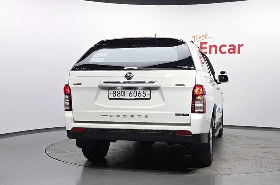 Ssangyong KORANDO 2.2 EXTREME 4WD — пробег 127 852 км — фото 4 из 5