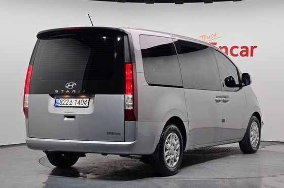 Hyundai Staria Cargo 5-Seater Modern — пробег 11 796 км — фото 2 из 5