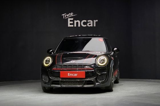 Mini Cooper JCW 3rd Generation — пробег 39 791 км — фото 3 из 5