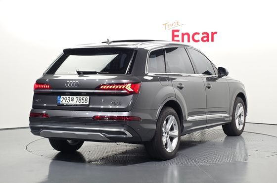Audi Q7 45 TDI Quattro — пробег 38 573 км — фото 2 из 5