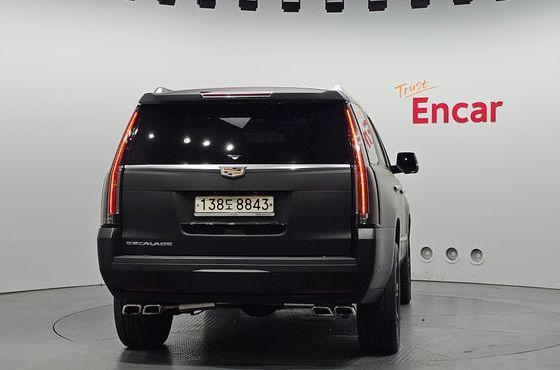 Cadillac Escalade 6.2 4th — пробег 79 551 км — фото 4 из 5