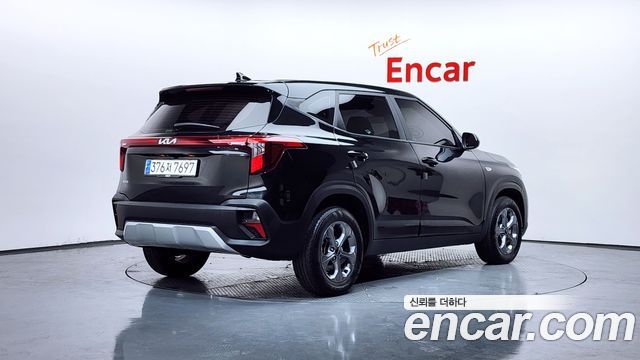 Kia Seltos из Кореи Encar