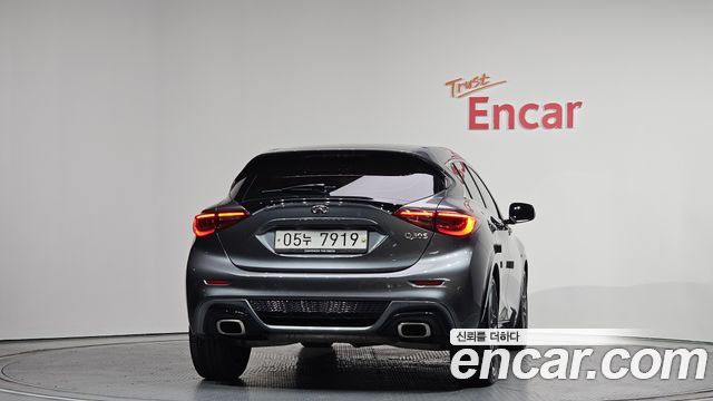 Infiniti Q30 из Кореи Encar