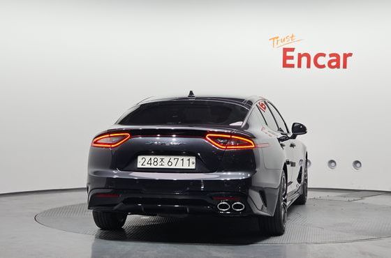 Kia Stinger 2.2 Diesel 2WD Platinum — пробег 129 587 км — фото 4 из 5