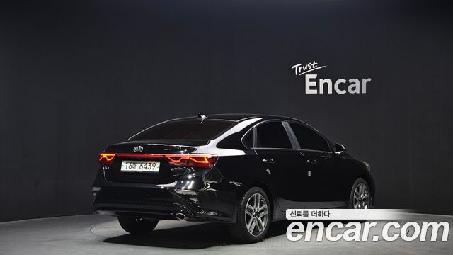 Kia K3 из Кореи Encar
