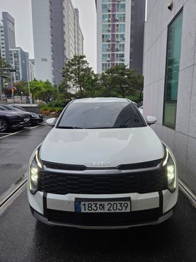 Kia Sportage HEV 1.6 2WD Prestige — пробег 5 430 км — фото 1 из 5