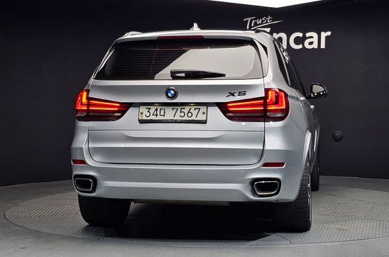 BMW X5 xDrive 30d M Sport package — пробег 195 942 км — фото 4 из 5
