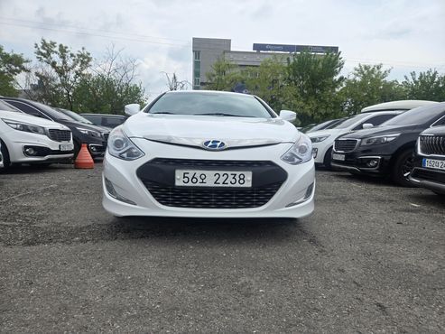Hyundai Sonata 2.0 Smart — пробег 98 600 км — фото 1 из 5