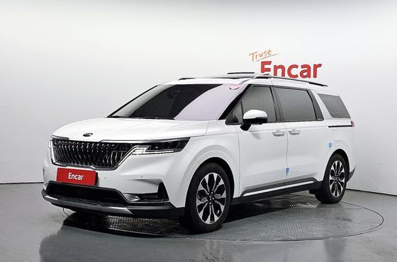 Kia Carnival Diesel 9-Seater Signature — пробег 126 927 км — фото 1 из 5