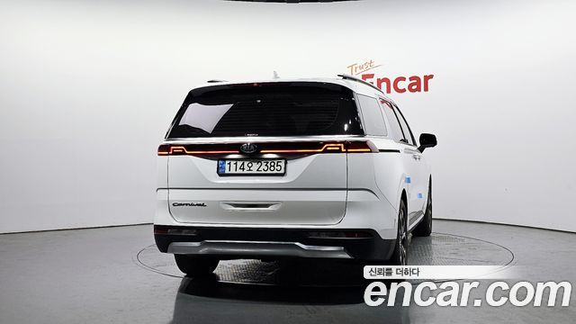 Kia Carnival из Кореи Encar