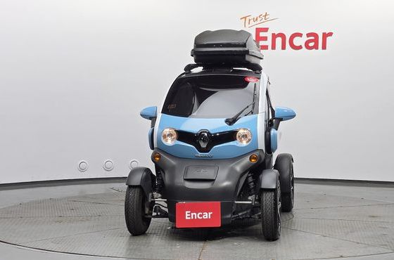Renault (Samsung) Twizy Intens(2-seater) — пробег 6 215 км — фото 3 из 5
