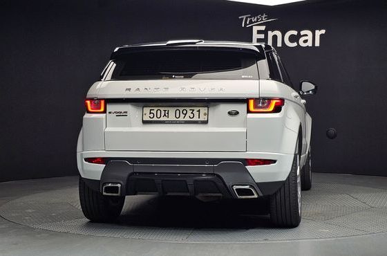 Land Rover Range Rover Evoque 2.0 TD4 HSE Dynamic — пробег 149 525 км — фото 4 из 5