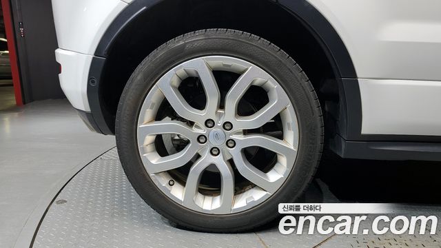 Land Rover Range Rover Evoque 2.0 TD4 HSE Dynamic — пробег 149 525 км — фото 5 из 5
