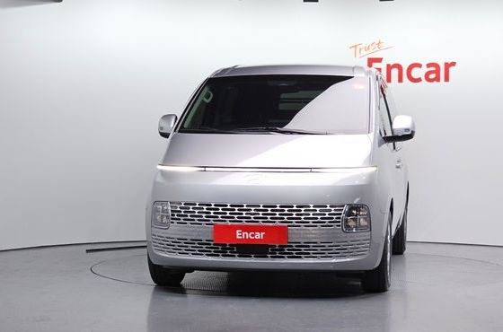 Hyundai Staria Cargo 5-Seater Modern — пробег 23 350 км — фото 3 из 5