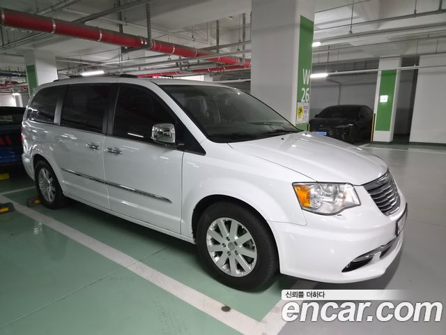 Chrysler Grand Voyager из Кореи Encar