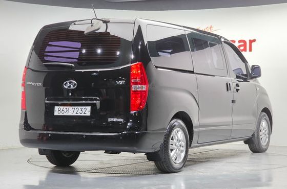 Hyundai Starex 5-Seater VAN Smart — пробег 174 444 км — фото 2 из 5