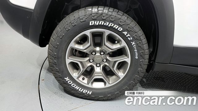 Jeep Cherokee 3.2 Trailhawk AWD — пробег 66 809 км — фото 5 из 5