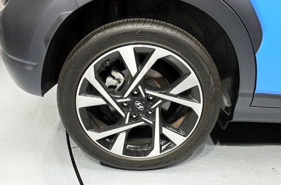 Hyundai Kona Gasoline 1.6 Turbo 2WD Inspiration — пробег 13 399 км — фото 5 из 5