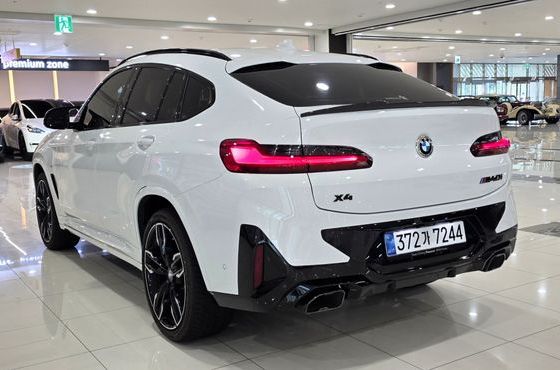BMW X4 xDrive M40i — пробег 7 827 км — фото 5 из 5