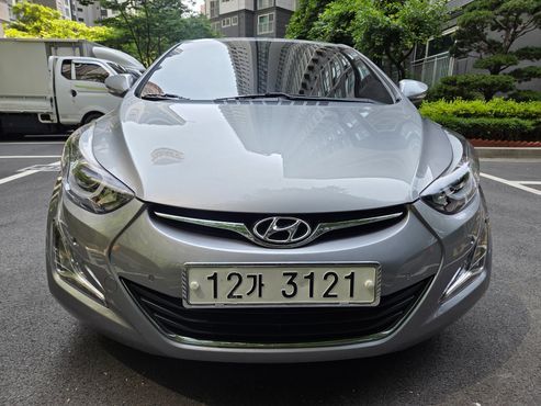 Hyundai AVANTE 1.6 GDi Premium Standard — пробег 84 575 км — фото 4 из 5