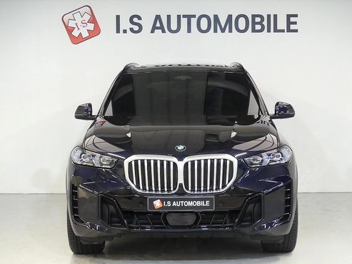 BMW X5 xDrive 30d M Sport — пробег 77 км — фото 2 из 5