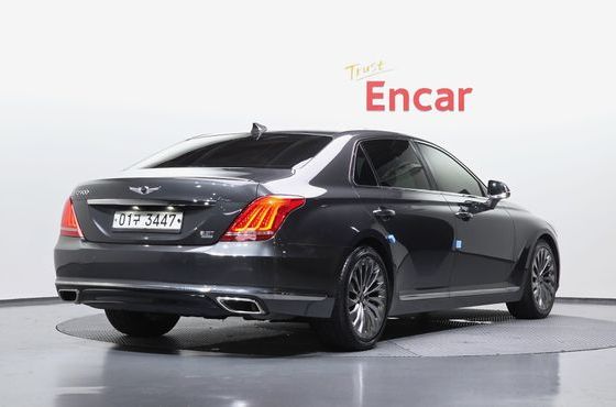 Genesis EQ900 3.3 T-GDI AWD Premiun Luxury — пробег 97 085 км — фото 2 из 5