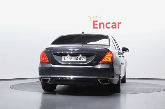 Genesis EQ900 3.3 T-GDI AWD Premiun Luxury — пробег 97 085 км — фото 4 из 5