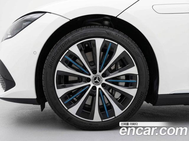 Mercedes-Benz EQE из Кореи Encar