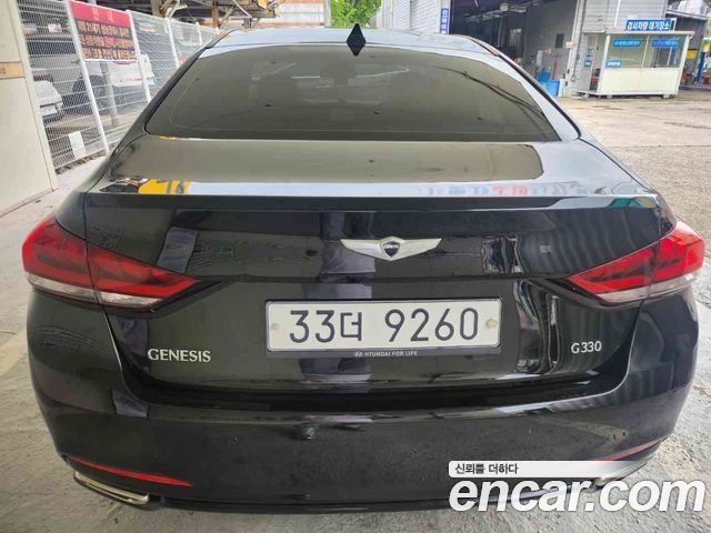 Hyundai Genesis из Кореи Encar
