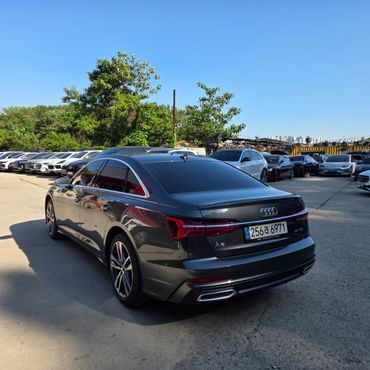 Audi A6 45 TFSI Premium — пробег 28 848 км — фото 4 из 5