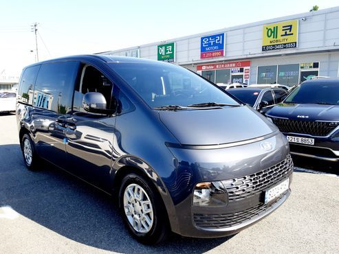 Hyundai Staria Cargo 3-Seater Modern — пробег 70 000 км — фото 1 из 5