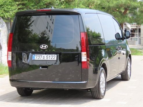 Hyundai Staria HEV 1.6T Tourer 11-Seater Modern — пробег 15 874 км — фото 3 из 5