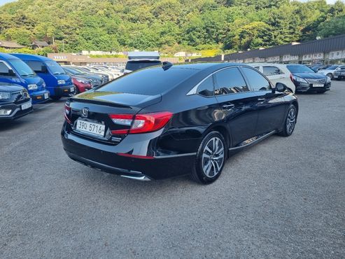 Honda Accord 2.0 Hybrid Touring — пробег 59 649 км — фото 5 из 5
