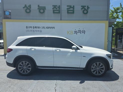 Mercedes-Benz GLC-Class GLC350e 4MATIC Premium — пробег 69 135 км — фото 3 из 5