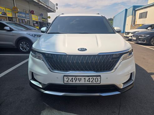 Kia Carnival 9-Seater Noblesse — пробег 85 404 км — фото 1 из 5