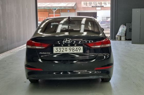 Hyundai AVANTE 1.6 LPI Smart (Rental Car) — пробег 115 000 км — фото 4 из 5