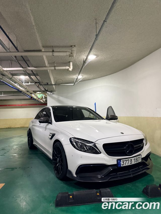 Mercedes-Benz C-Class C63 AMG — пробег 100 800 км — фото 3 из 5