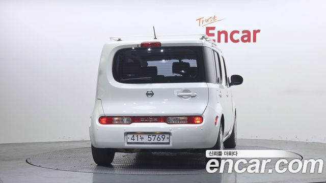 Nissan Cube из Кореи Encar