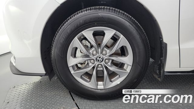Toyota Sienna из Кореи Encar