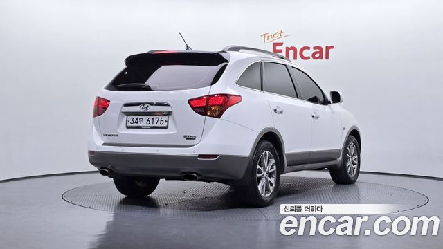 Hyundai Veracruz Diesel 2WD 300VX — пробег 240 605 км — фото 2 из 5