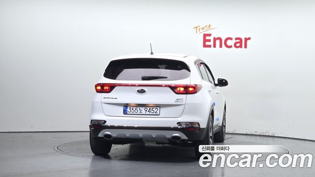 Kia Sportage из Кореи Encar