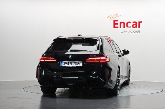 BMW M5 M5 Touring — пробег 4 057 км — фото 4 из 5